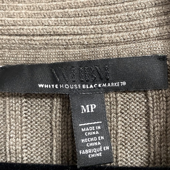 White House Black Market long sleeve ribbed tunic. Taupe color. Women’s M Petite - Picture 7 of 12